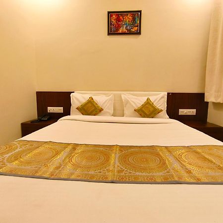 Hotel Veer Palace Near Udaipole Udajpur Exteriér fotografie